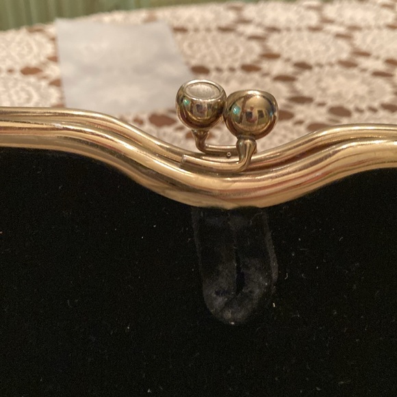 1930s Black Velvet Purse - Picture 3 of 11